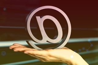 京东发布618鞋靴预售爆款清单UGG、暇步士、Y-3、爱步等大牌夏季新款